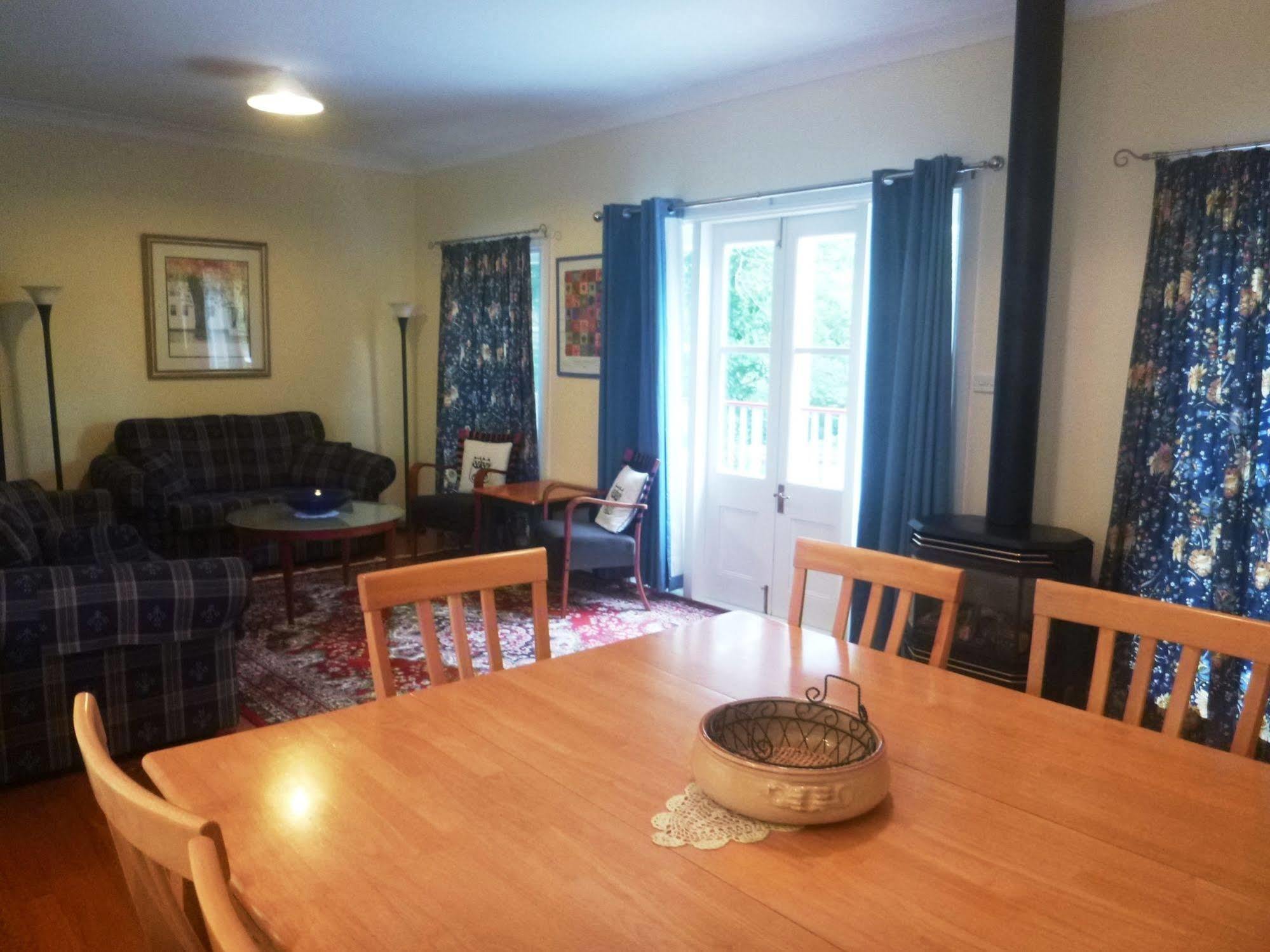 Whispering Pines Cottages Wentworth Falls Eksteriør billede